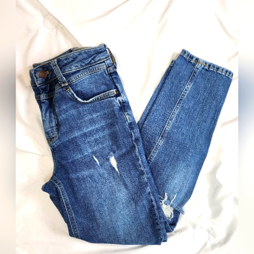Anthropologie Pilcro Distressed Skinny Jeans